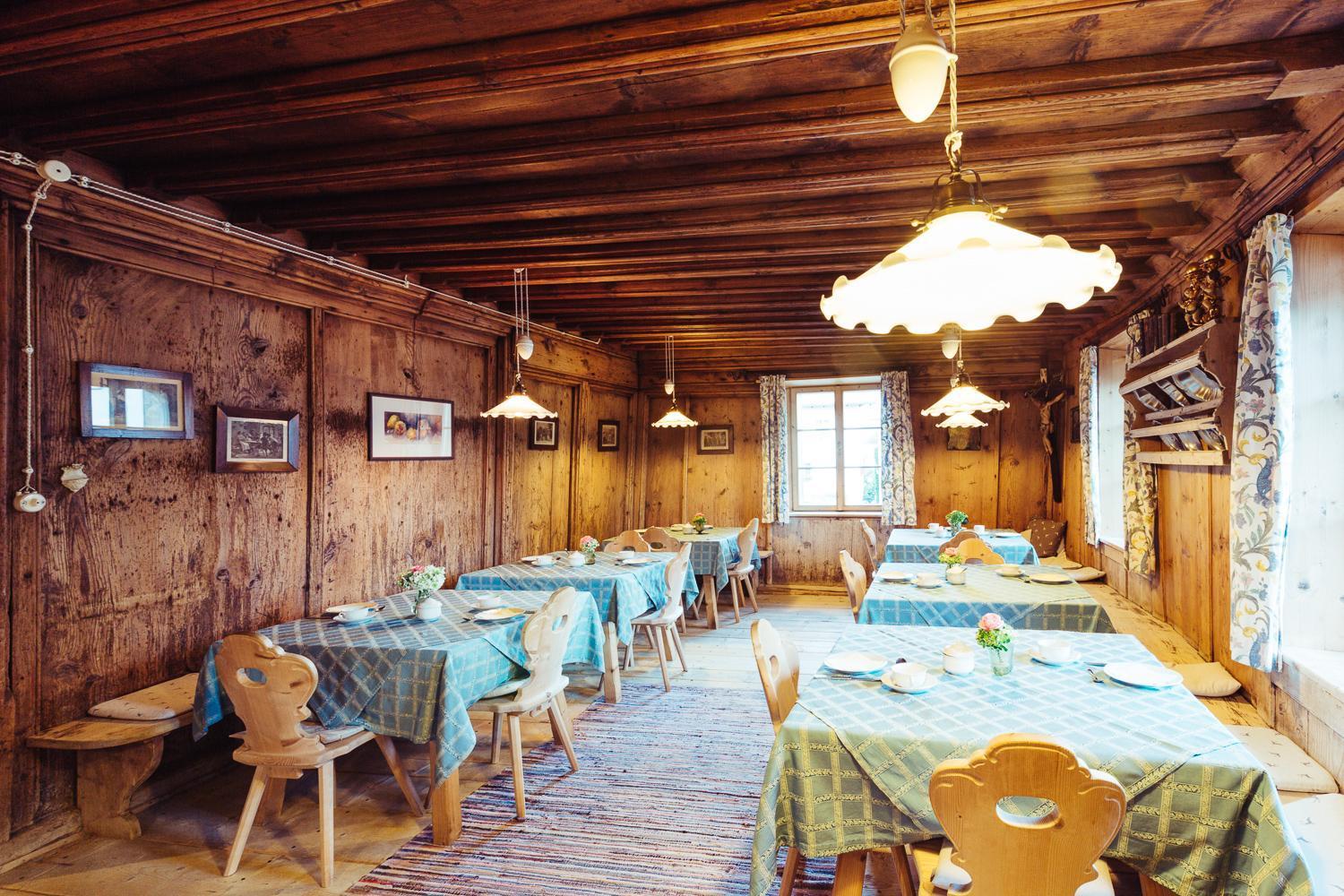 Amplatz 1523 - And Hotel Montagna
